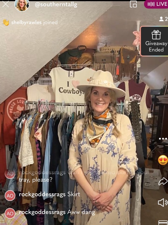 🤠🚂 ROPING & RAIDING Western Boho Train Show - Picture 3 of 12